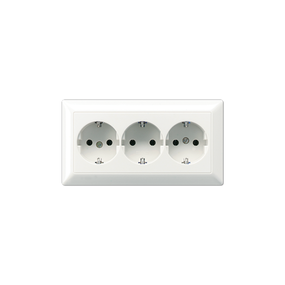 Розетка SCHUKO потрійна
